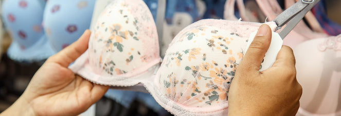 10 Cringeworthy Moments We All Experienced When Buying Our First Bra