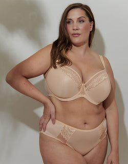 Adella Hera Full Plunge Bra Latte
