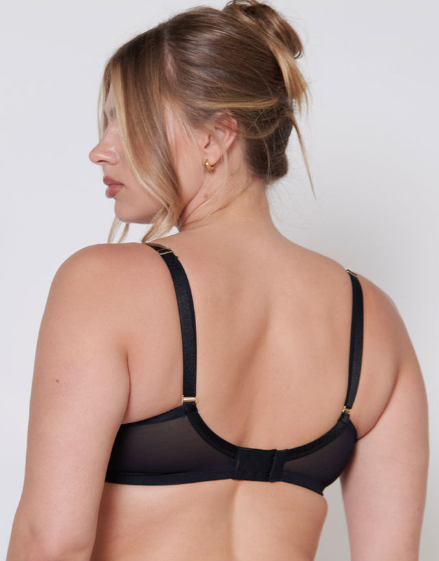 Ann Summers Sexy Lace Plunge Bra Black