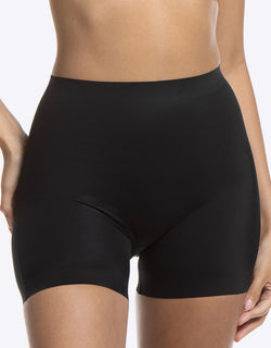 Magic Maxi Firm Control Short Black