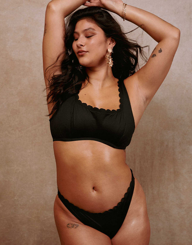 Peek & Beau Sophia Scallop Crop Bikini Top Black