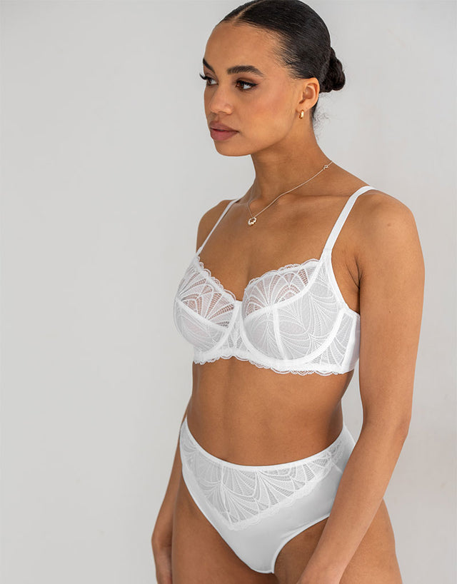 Pour Moi New Romance Full Cup Bra White