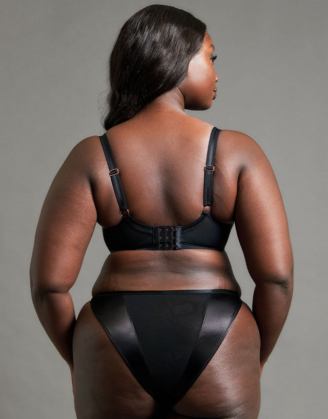 Scantilly Unbuckled Padded Half Cup Bra Black