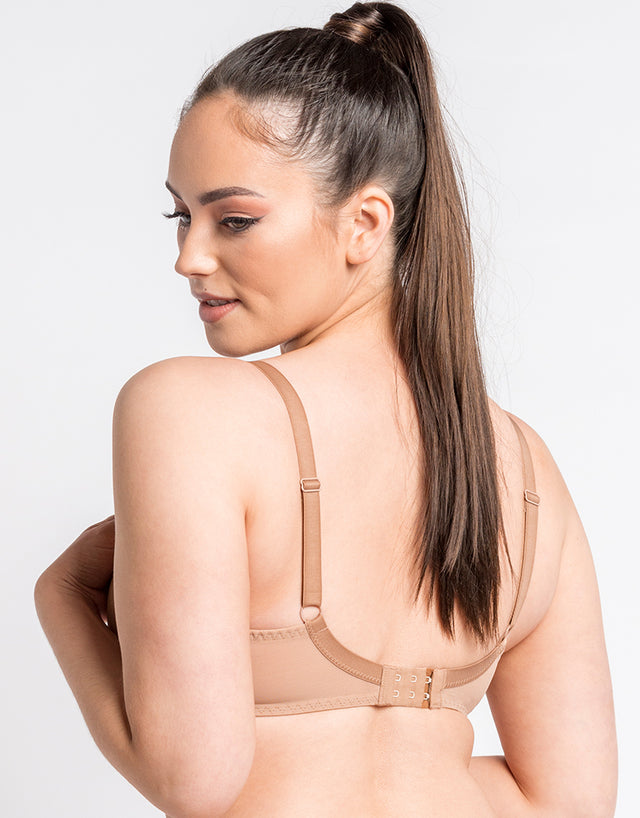 Curvy Kate Lifestyle Plunge Bra Latte