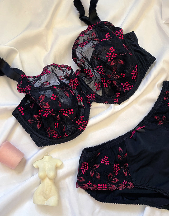 Adore Julia Balconette Bra Black/Cherry